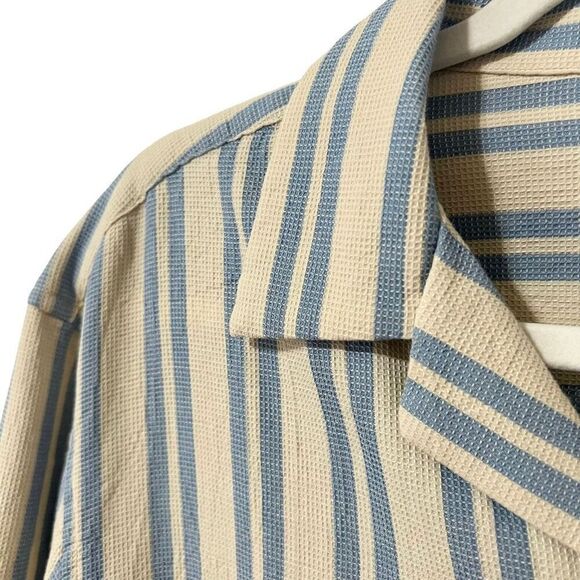 Club Monaco New !! Striped Long-Sleeve Button-Down Shirt Small Men’s - Picture 4 of 13